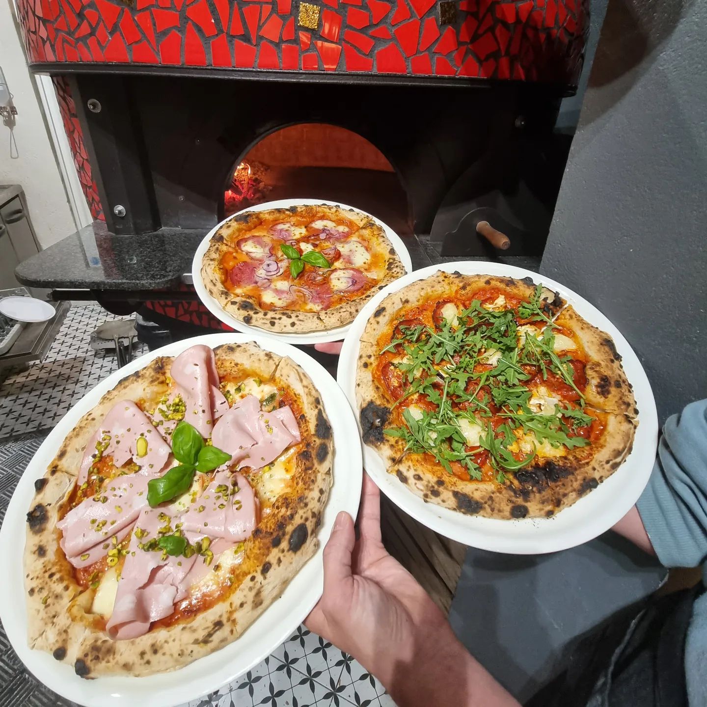 Kuldne trio 😉
#woodfiredpizza #Rakvere #õllepruulitänav